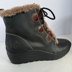 Bionica Wedge Boots Womens Sz 9.5 Leather Black -Used